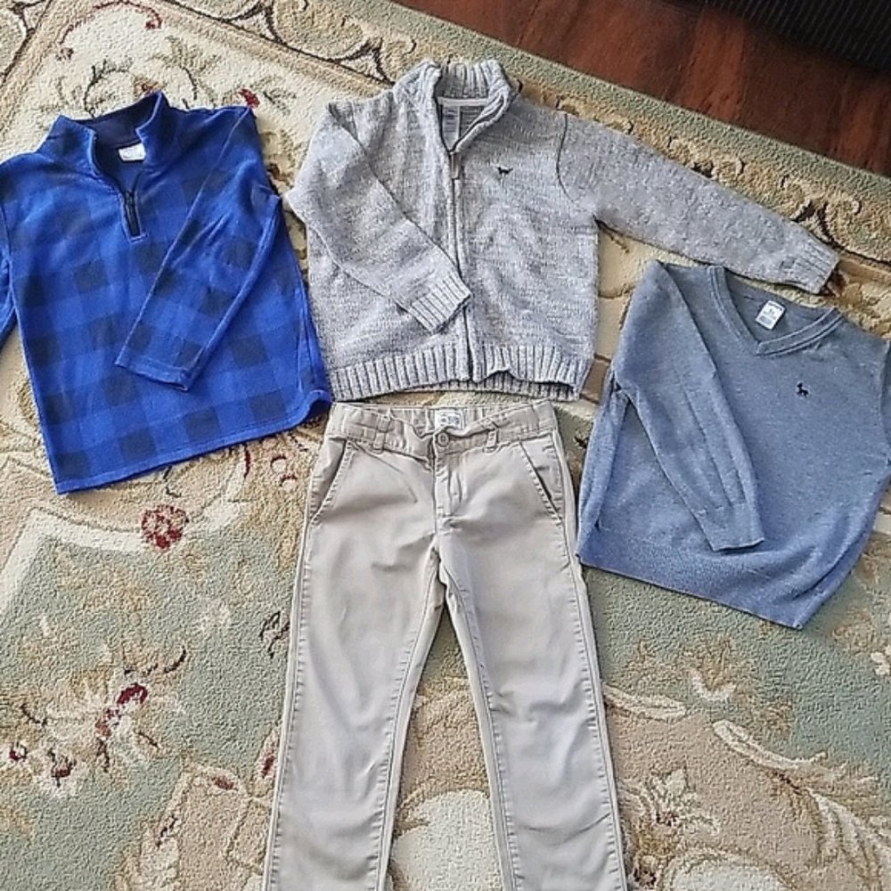 Bundle of boys size 5T clothes